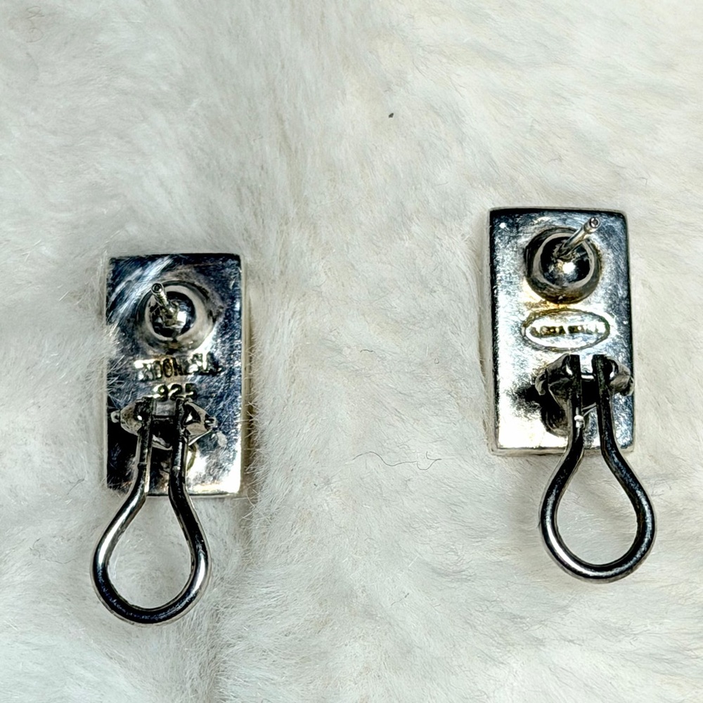Vintage Lois Hill Signed Sterling Silver & Mother of Pearl Inlay Earrings - Picture 2 of 6